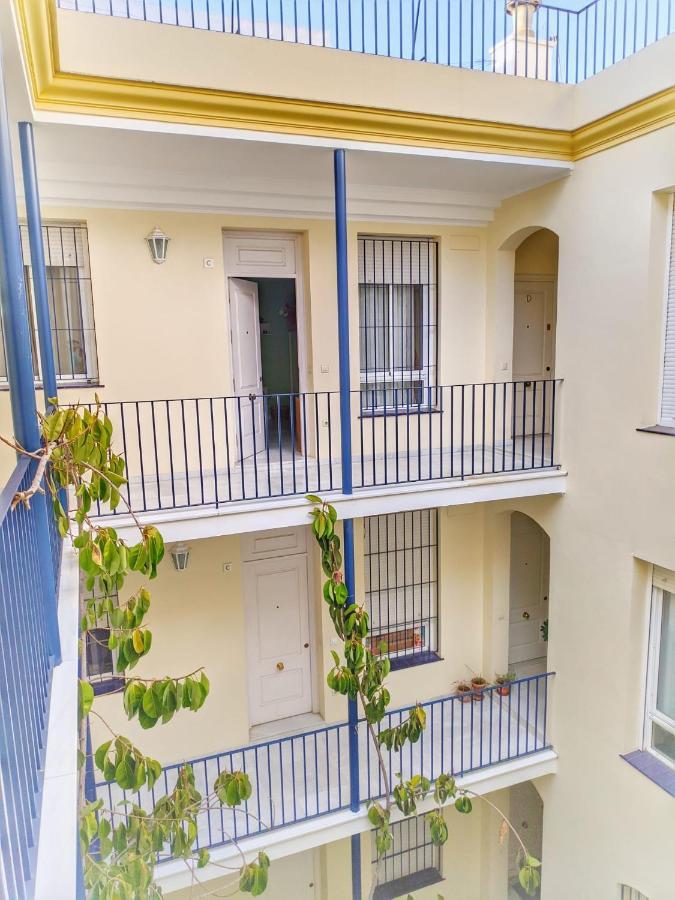 Cuarta Revuelta Alquiler Apartment Seville Luaran gambar